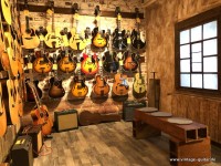 Vintage-Shop/Archtops-and-Acoustics-002.jpg