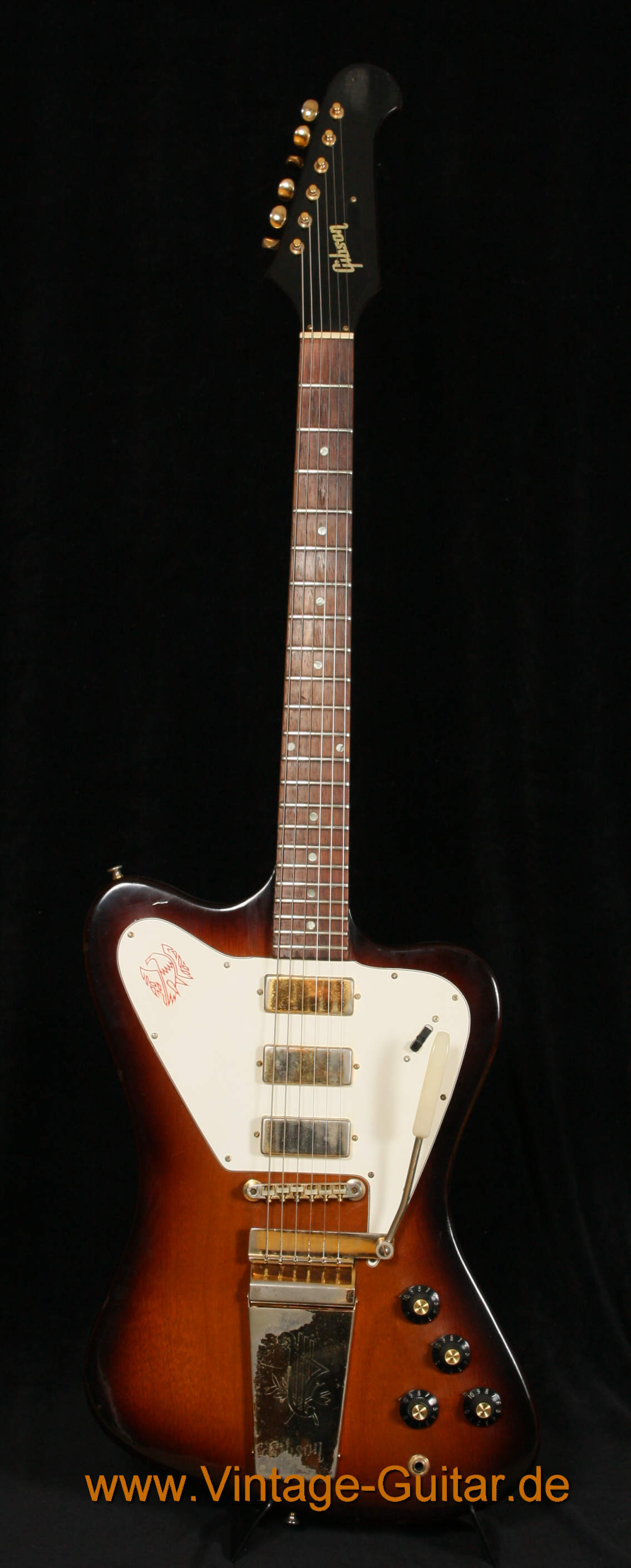Gibson_Firebird_7_1967_front.jpg
