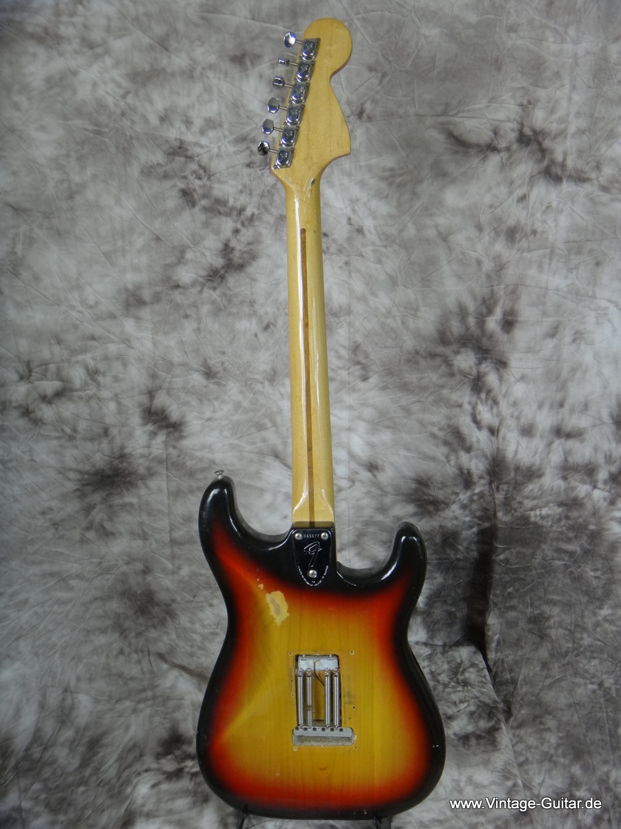 Fender-Stratocaster-sunburst-Lefthand-1974-004.JPG