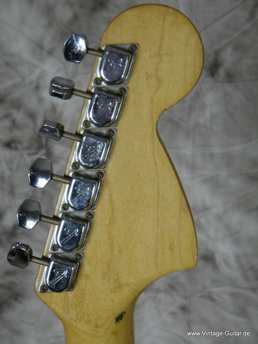 Fender-Stratocaster-sunburst-Lefthand-1974-006.JPG