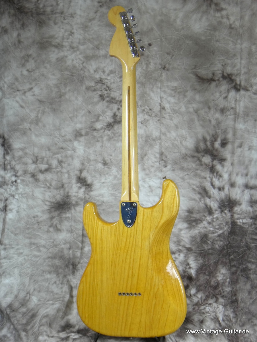 Fender-Stratocaster-1980-natural-non-tremolo-004.JPG