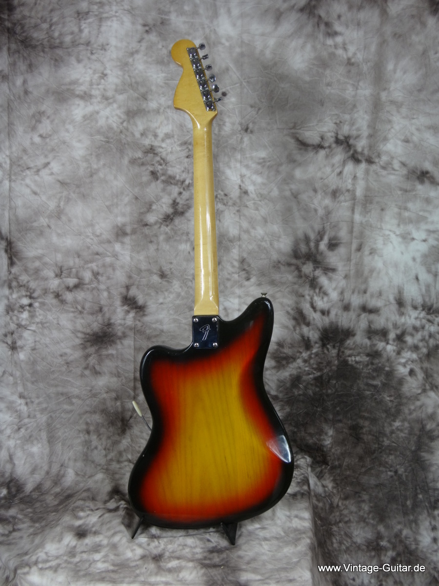 Fender_Jazzmaster-1977_sunburst-002.JPG