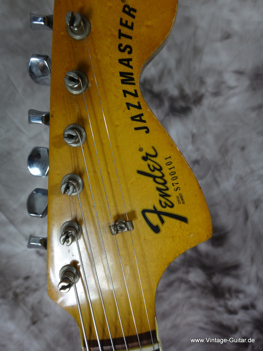 Fender_Jazzmaster-1977_sunburst-007.JPG