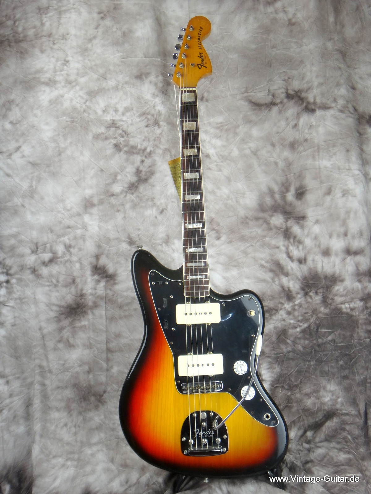 Fender_Jazzmaster-1977_sunburst-032.JPG
