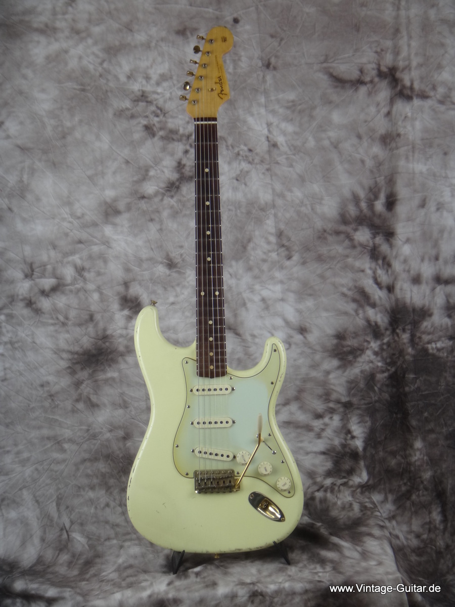 Fender-Stratocaster-1959-Reissue-Relic-2006-015.JPG
