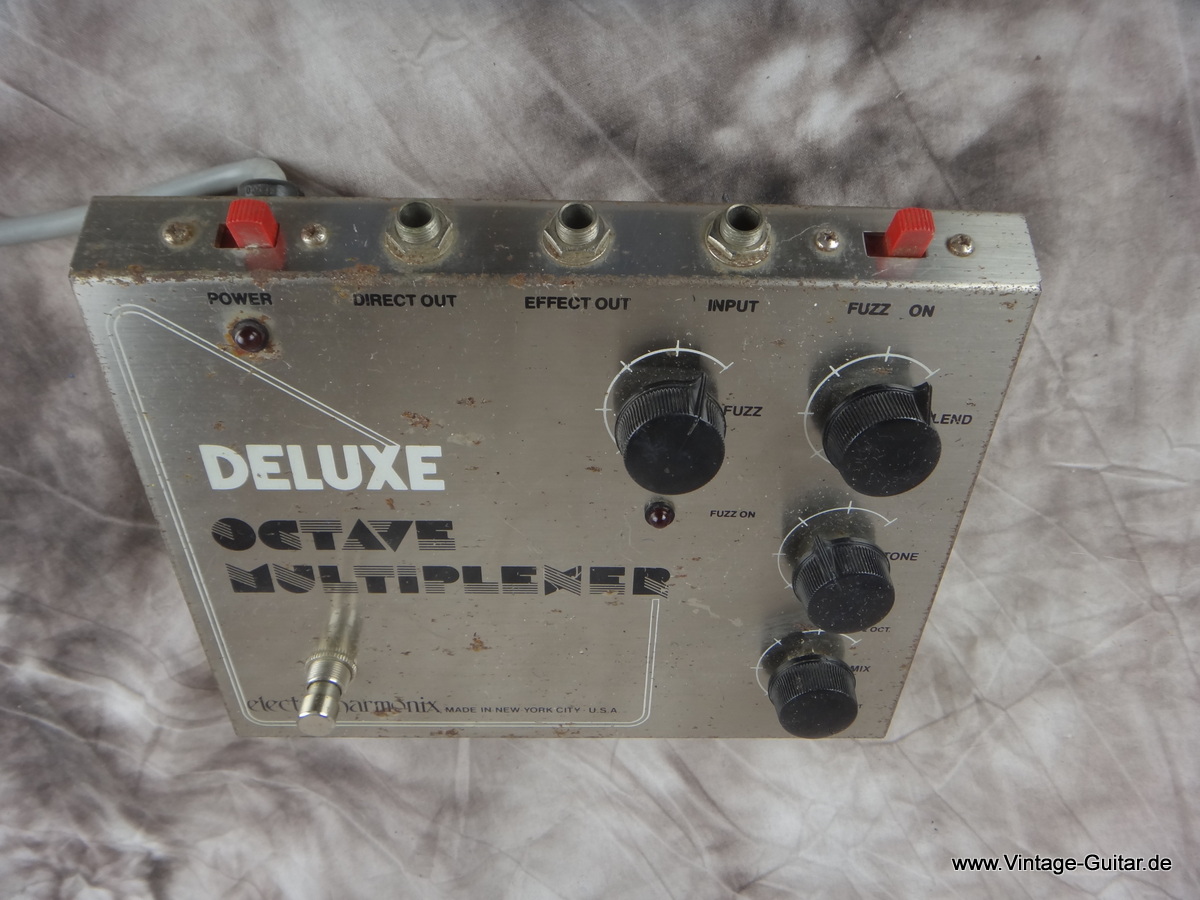 Electro-Harmonix-Deluxe-Octave-Multiplexer-002.JPG
