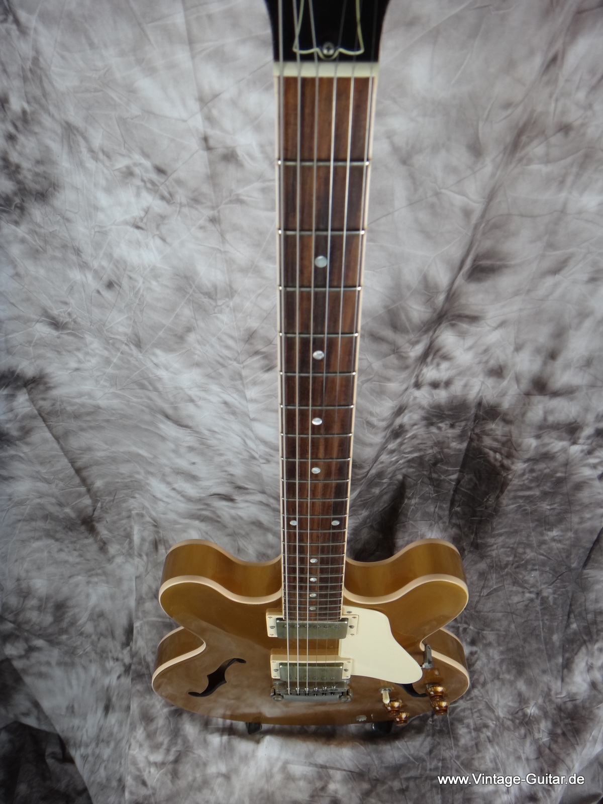 Gibson-All-Gold-ES-335-TD-2001-011.JPG