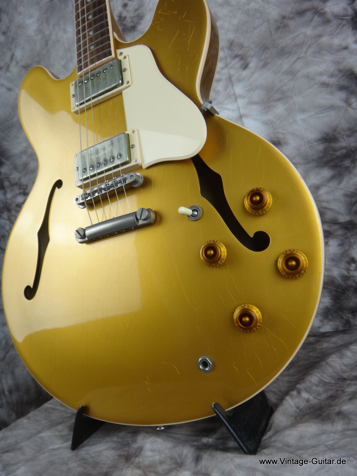 Gibson-All-Gold-ES-335-TD-2001-014.JPG