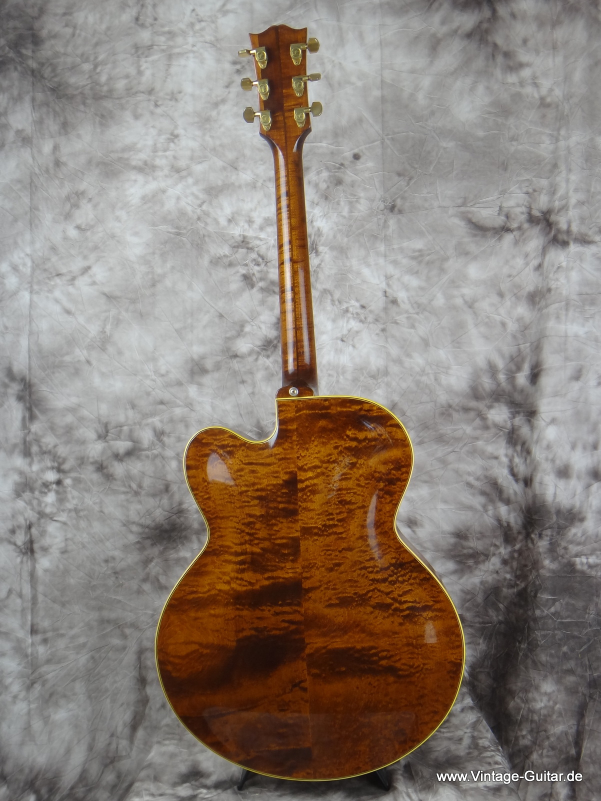 Gibson-L-12-Premium-1948-natural-011.JPG