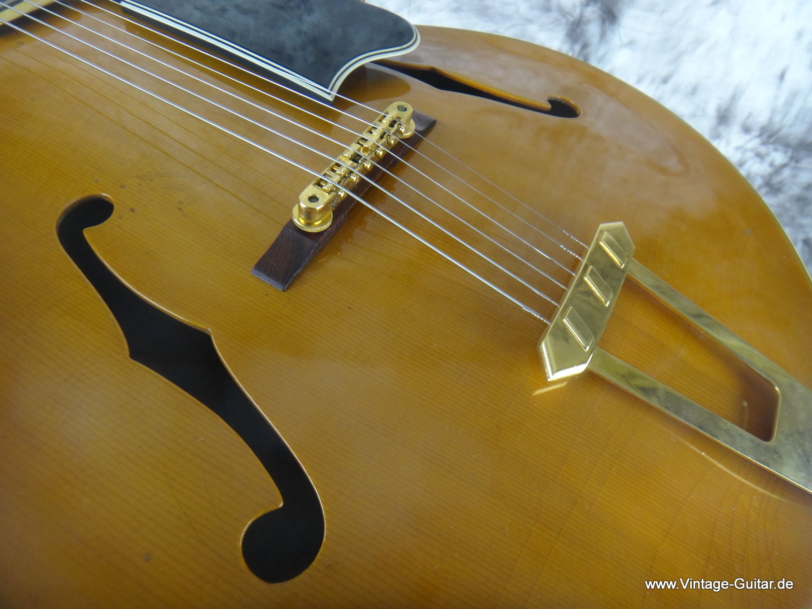 Gibson-L-12-Premium-1948-natural-019.JPG