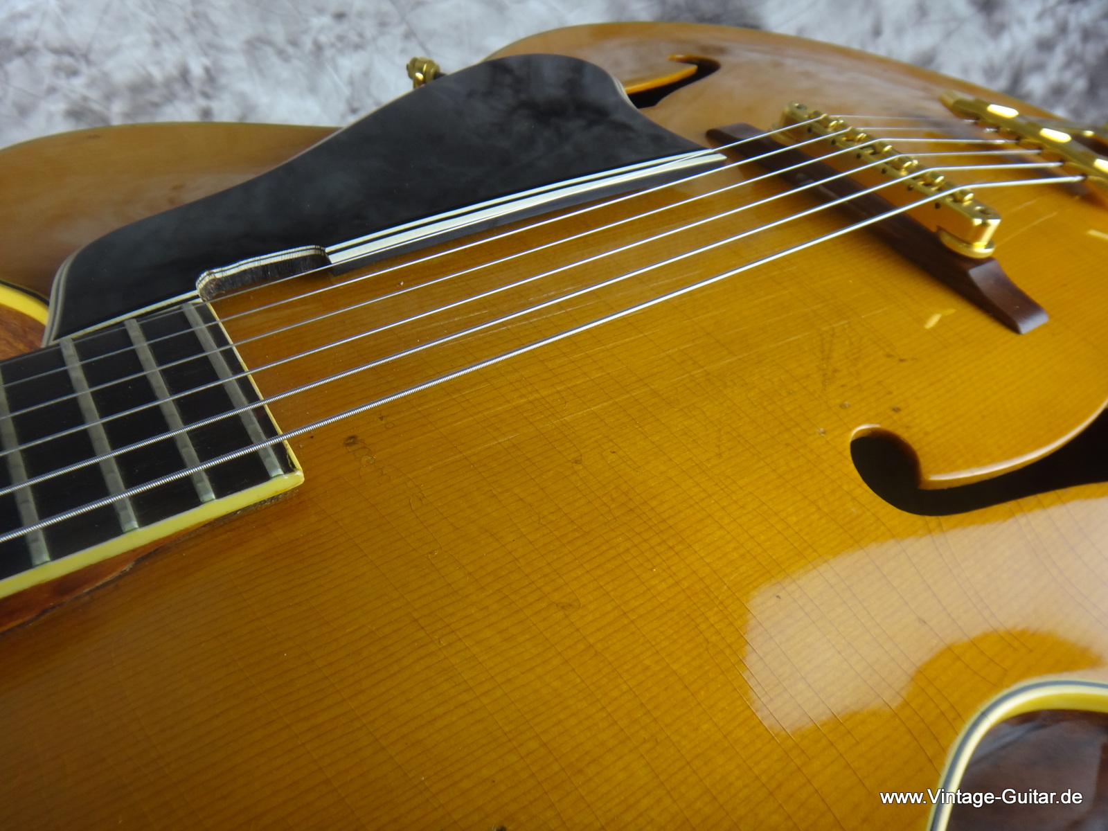 Gibson-L-12-Premium-1948-natural-020.JPG