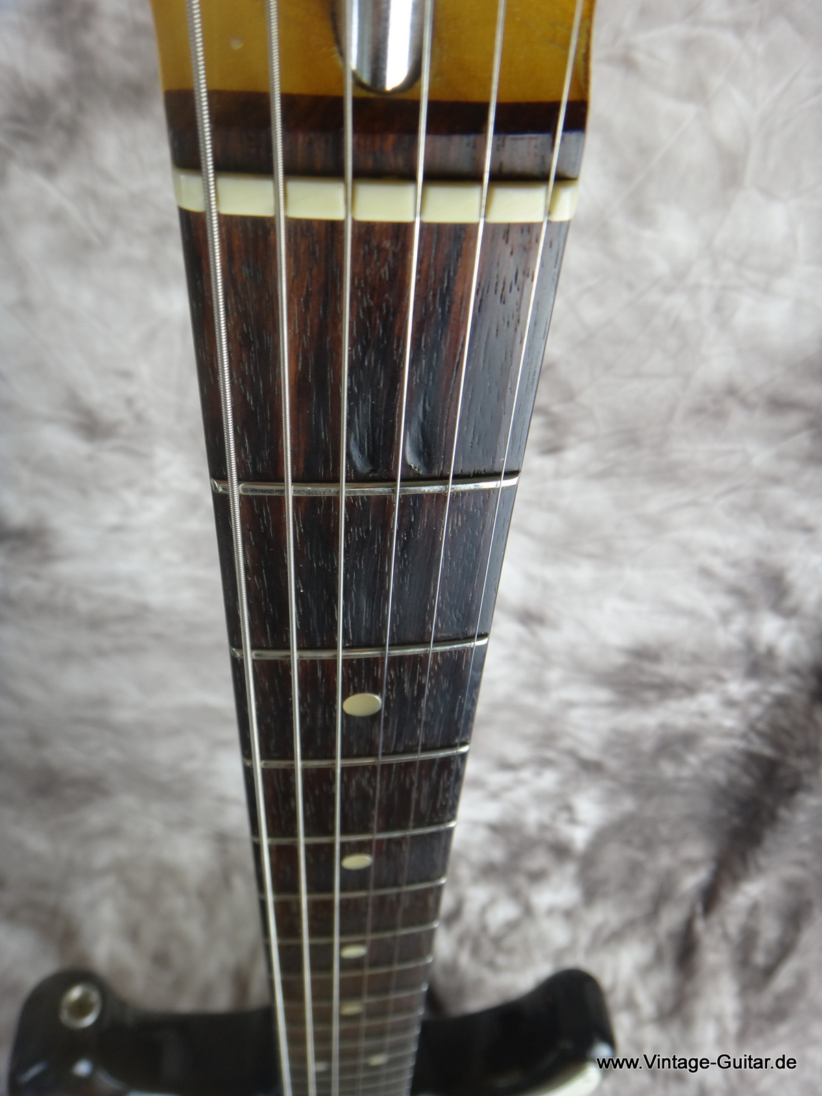 Fender-Stratocaster_1973-sunburst_excellent_condition-007.JPG