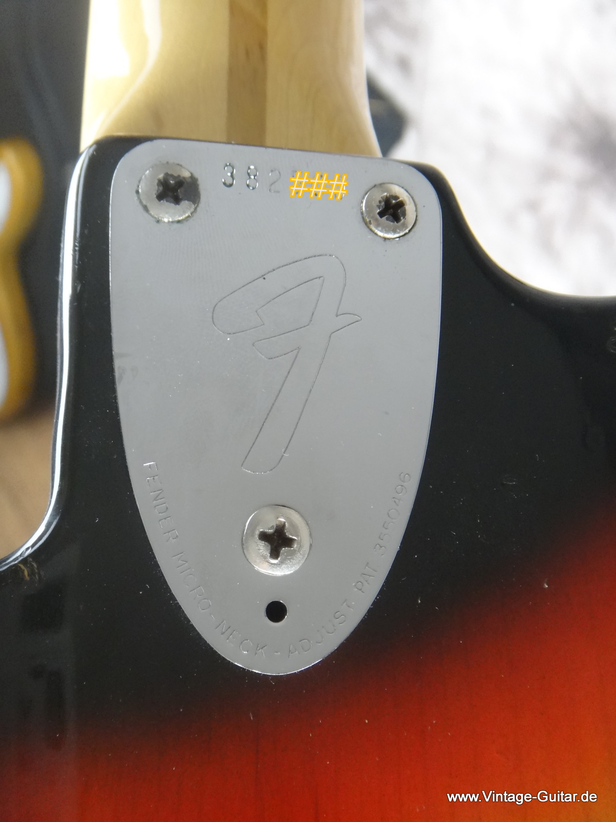 Fender-Stratocaster_1973-sunburst_excellent_condition-011.JPG