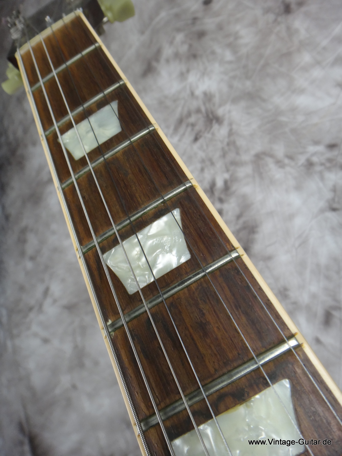 Gibson_Les-Paul_Standard-Plus-1995-honey-burst-013.JPG