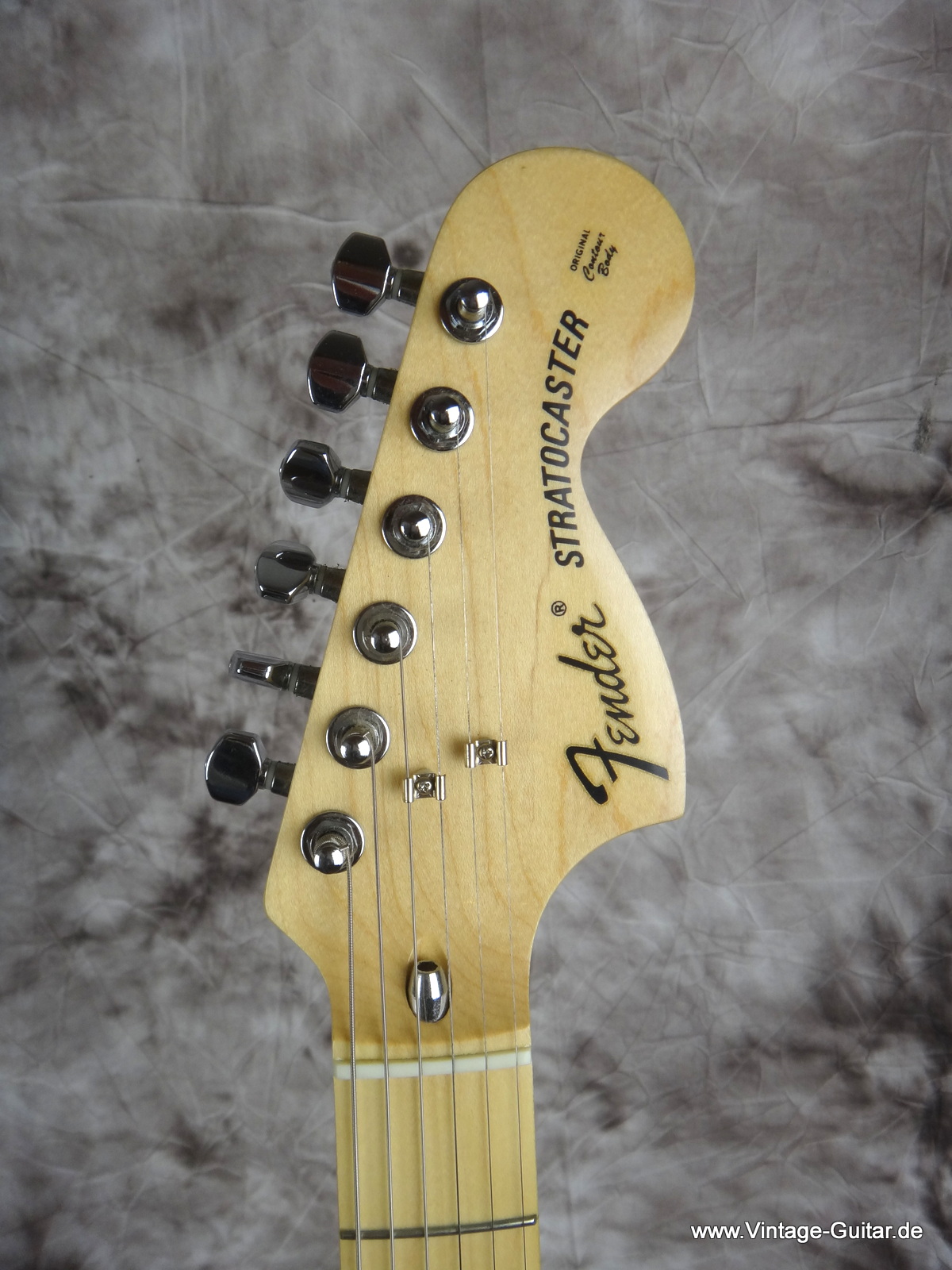 Fender_Stratocaster-70s-Reissue-Japan-natural-1992-005.JPG