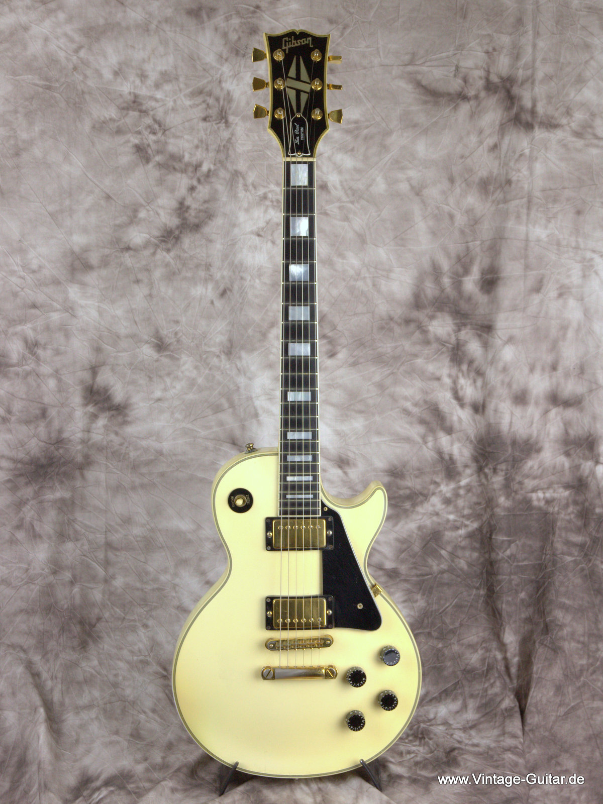 Gibson_Les-Paul-Custom-1990-001.jpg
