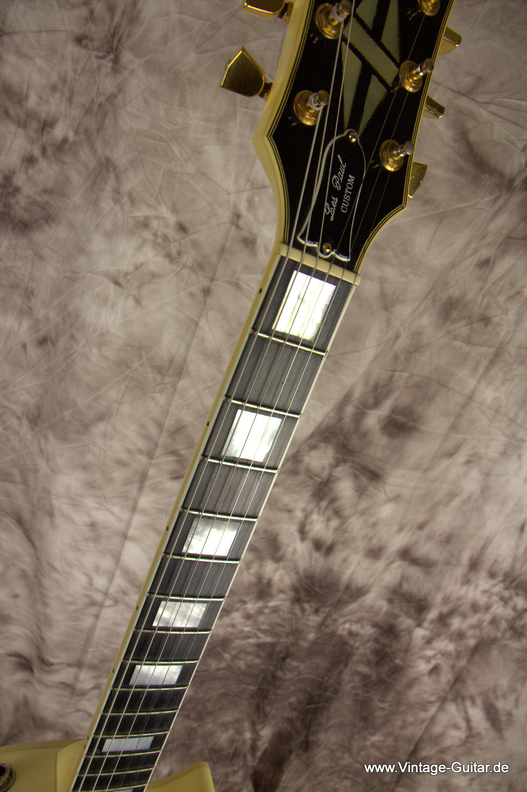 Gibson_Les-Paul-Custom-1990-008.jpg