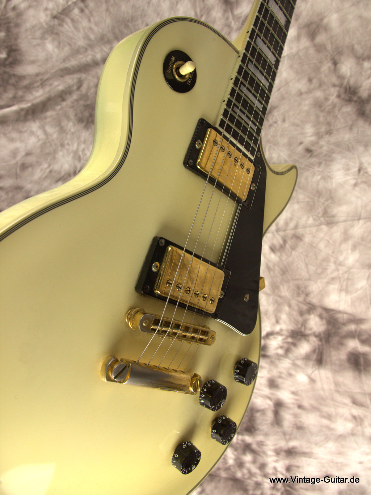 Gibson_Les-Paul-Custom-1990-010.jpg