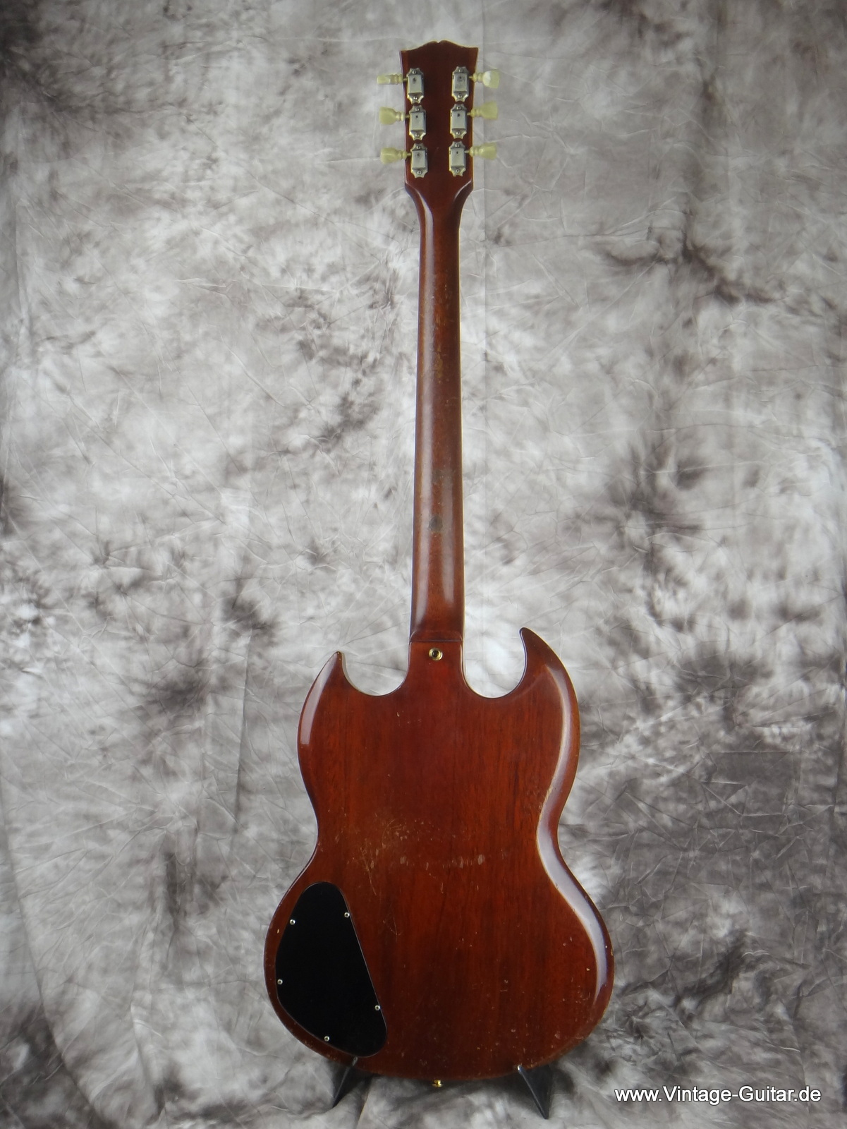Gibson_SG_Standard-1969-Tremolo-003.JPG