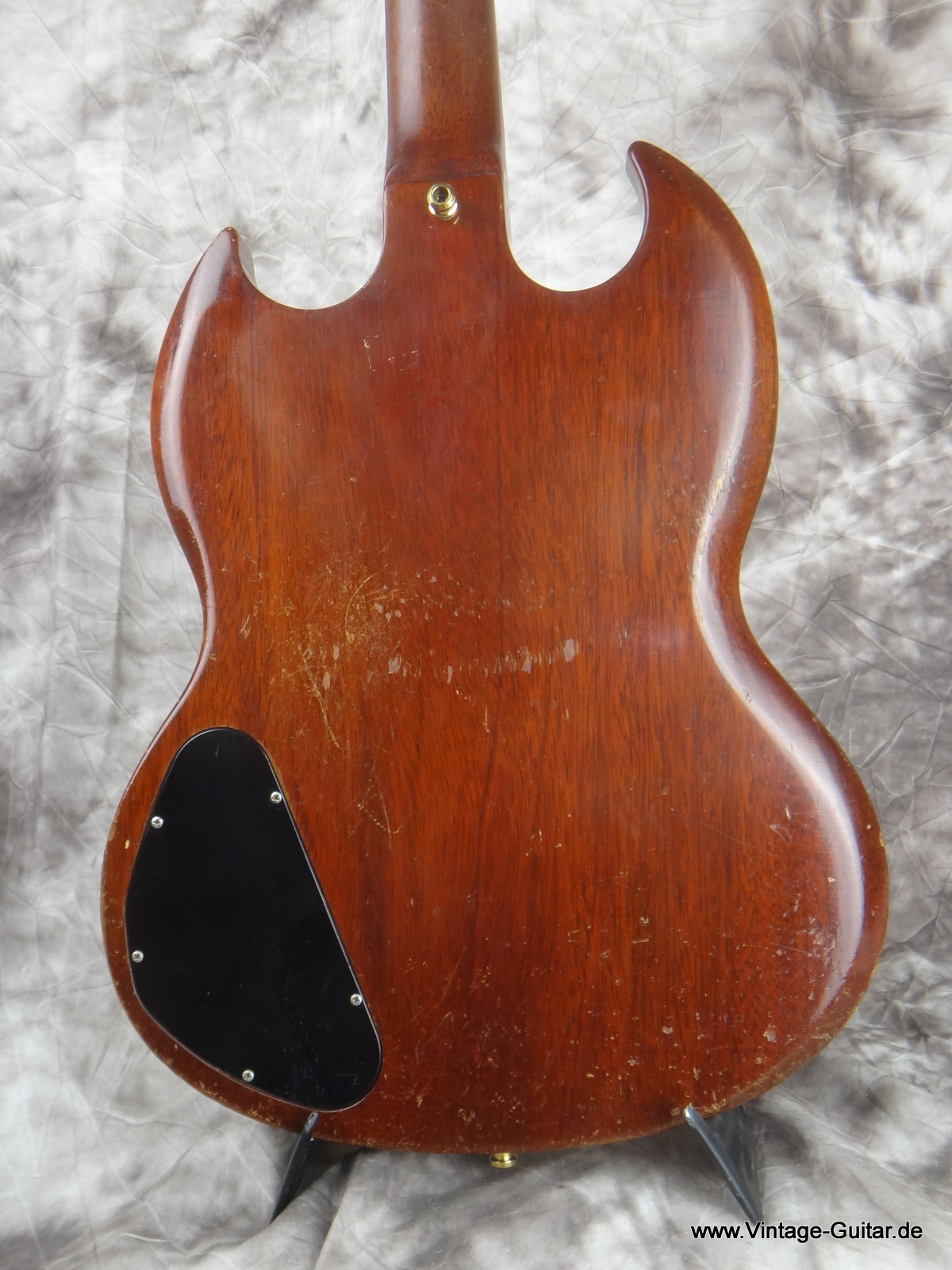 Gibson_SG_Standard-1969-Tremolo-004.JPG