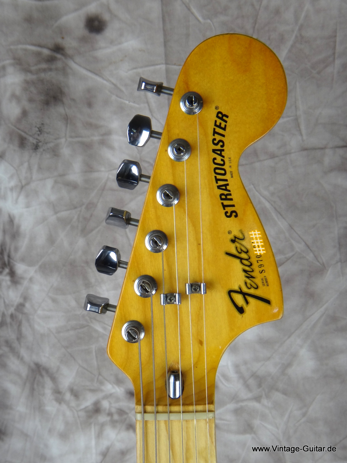 Fender_Stratocaster_sienna-burst_1979-005.JPG