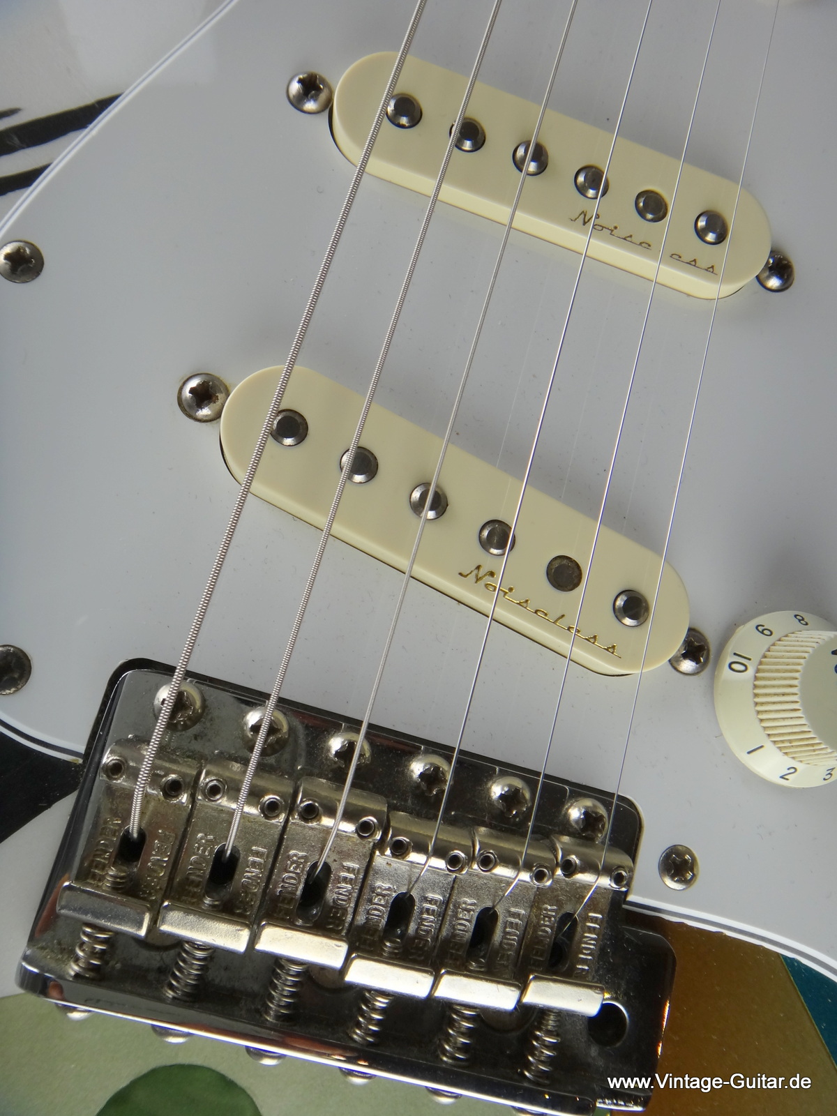 Aspe-Guitars-Custom-Shop-EC-Strat-011.JPG
