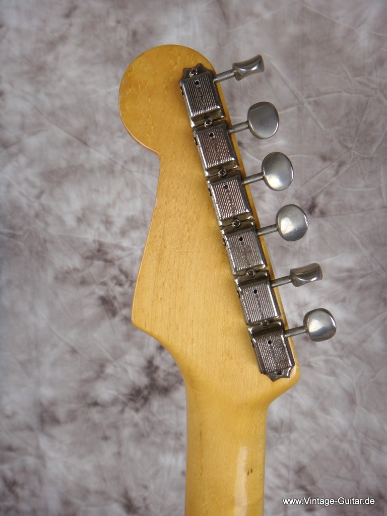 Fender_Stratocaster_1963-olympic-white-refinished-005.JPG