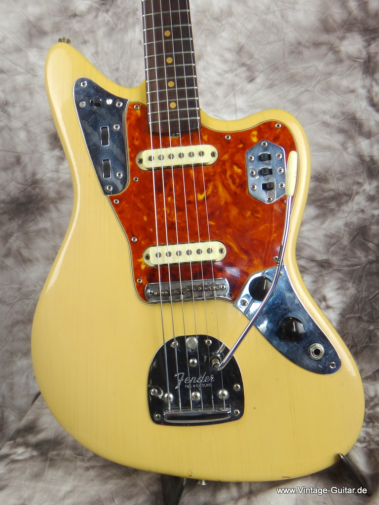 Fender_Jaguar_1963-desert-sand-002.JPG