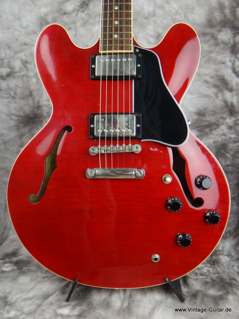 Gibson-ES-335-Dot-cherry-red-1999-002.JPG