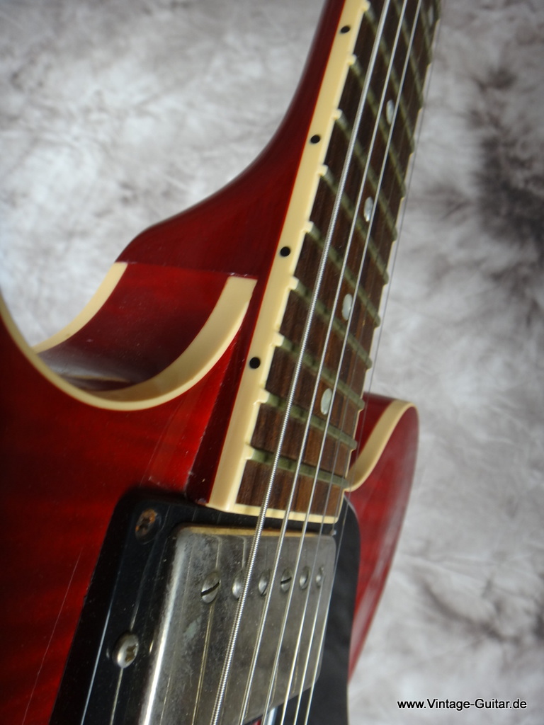Gibson-ES-335-Dot-cherry-red-1999-011.JPG