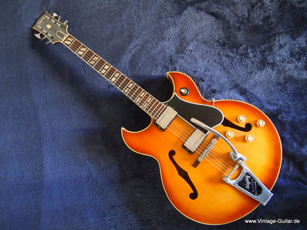 Gibson-Barney_Kessel-1964-sunburst-001.JPG