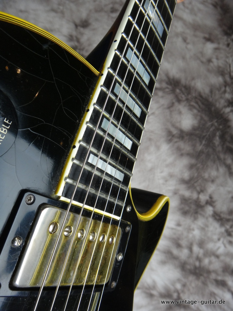 Gibson-Les-Paul-Custom-1969-black-012.JPG