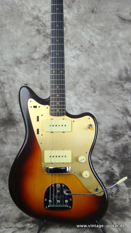 Fender-jazzmaster-1959_sunburst-002.JPG