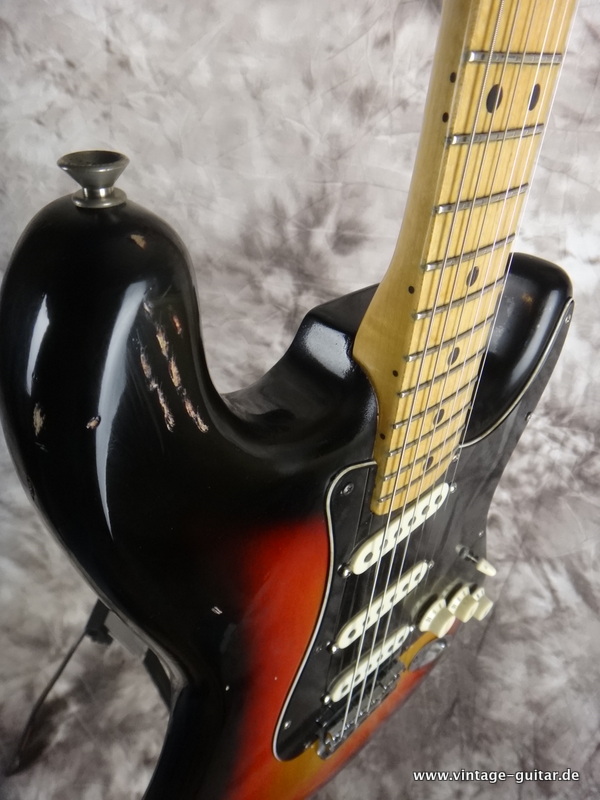 Fender-Stratocaster-1980-sunburst-hardtail-008.JPG