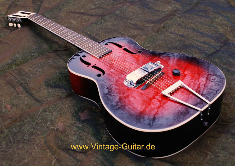 Rickenbacker-Rickenbacher-1934-spanish-guitar-b.jpg