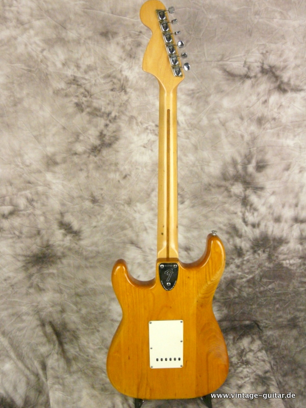 Fender_Stratocaster-1975-natural-rosewood-neck-004.JPG