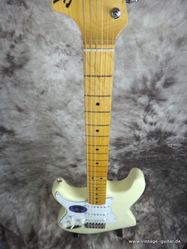Fender-Stratocaster-Hendrix-1997-006.JPG