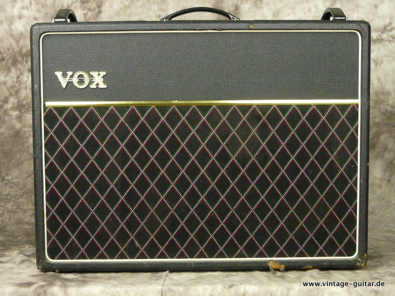 Vox-AC-30-1977-001.JPG