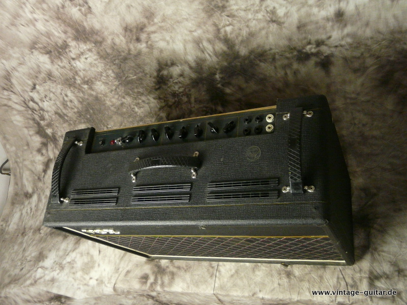 Vox-AC-30-1977-002.JPG