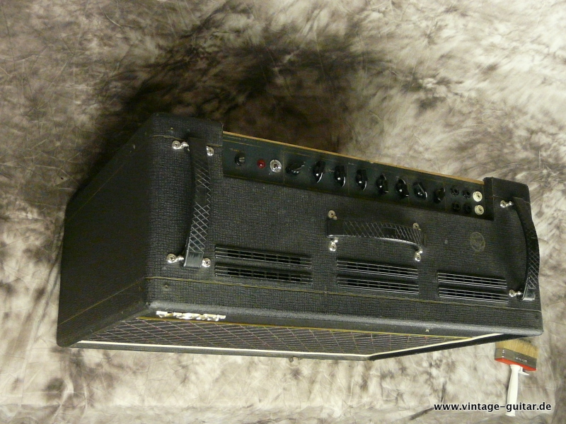 Vox-AC-30-1977-006.JPG