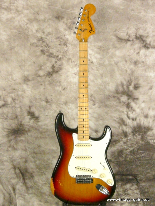 Stratocaster_Fender-1973-sunburst-001.JPG