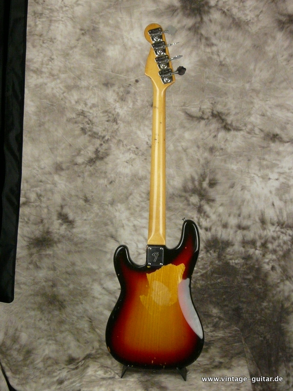 Fender_Precision-Bass-_sunburst-1977-003.JPG
