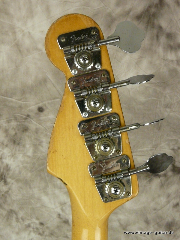 Fender_Precision-Bass-_sunburst-1977-007.JPG