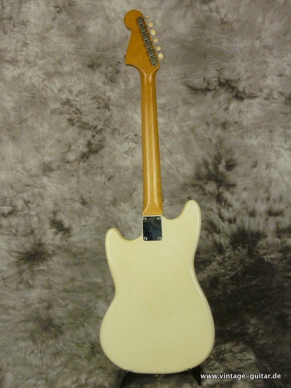 Fender_Mustang_olympic-1965-white-003.JPG
