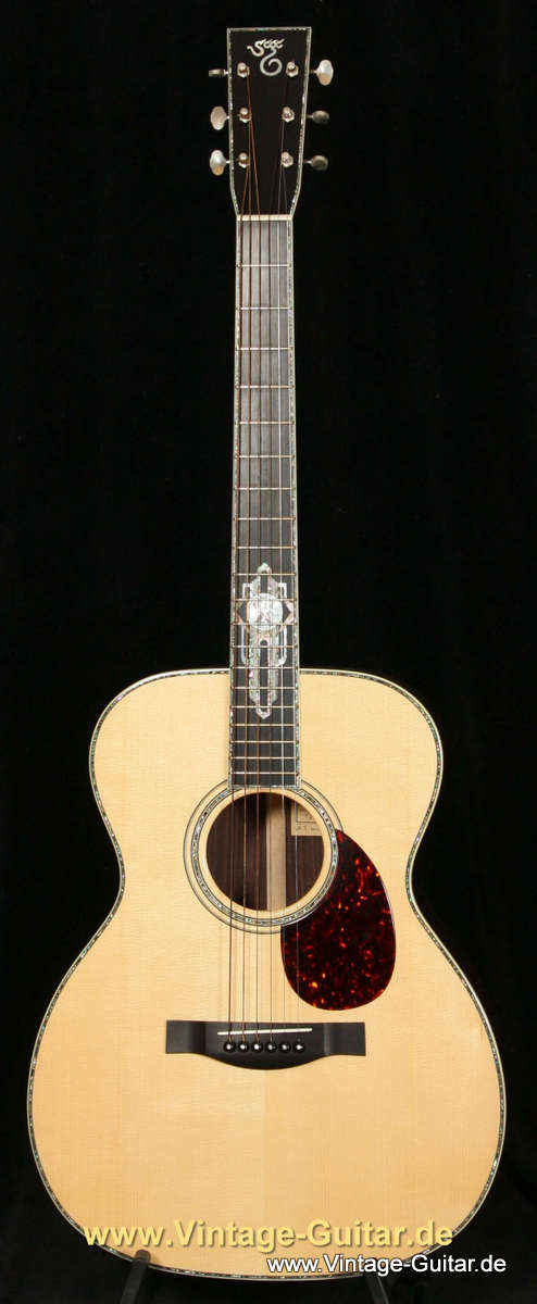 Santa_Cruz_Acoustic_Guitar-001.jpg