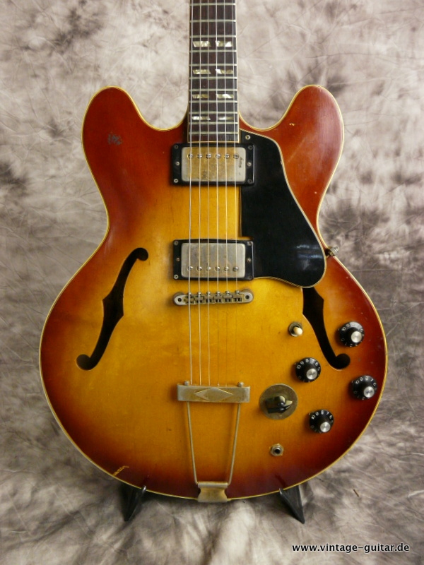 Gibson-ES-345-TD-sunburst-1969-002.JPG