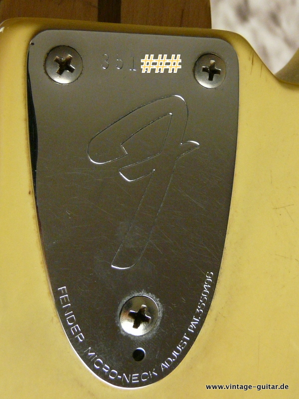 Fender-Telecaster-Bass-1972-blond-009.JPG