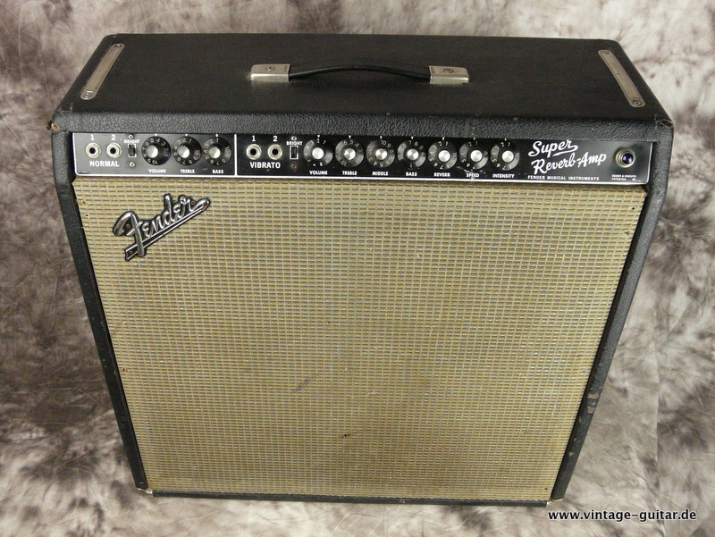 Fender-Super-Reverb-Blackface-1967-002.JPG