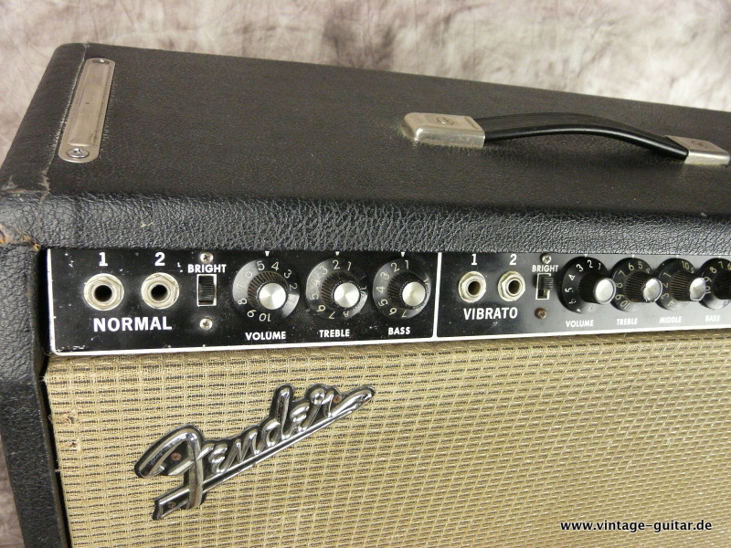 Fender-Super-Reverb-Blackface-1967-004.JPG