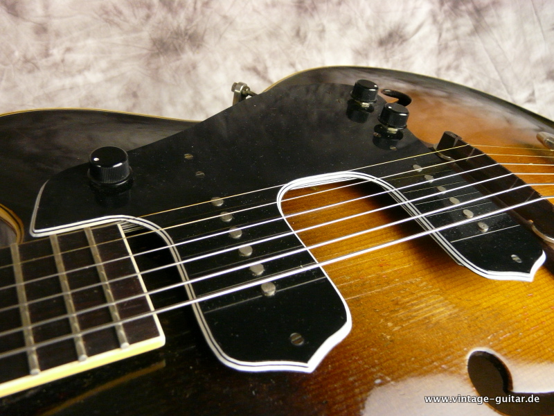 Gibson_L7C_L-7C-1952-018.JPG